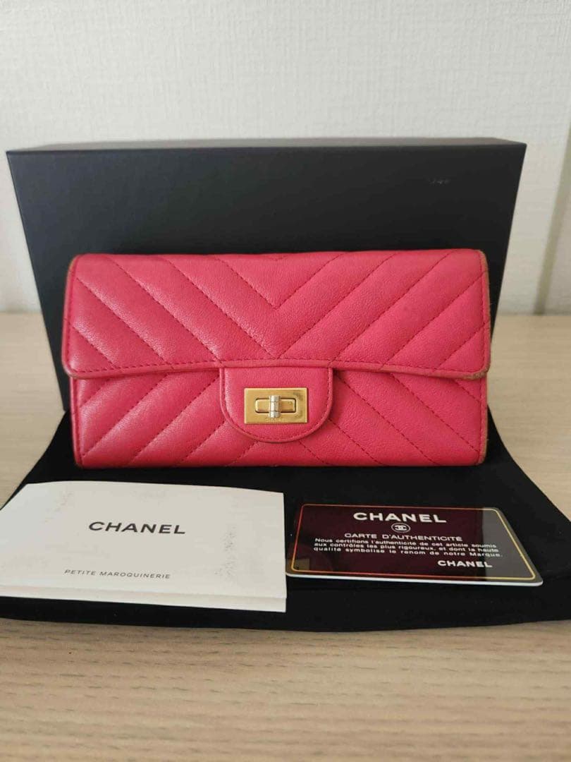 CHANEL キルティング 長財布 ピンク
