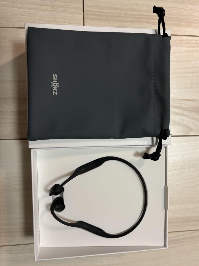 ジュンペーノ様【美品 正規品・保証書】Shokz OPENRUN 保証書有り】SHOKZ OPENRUN ショックス オープンラン オーディオ機器