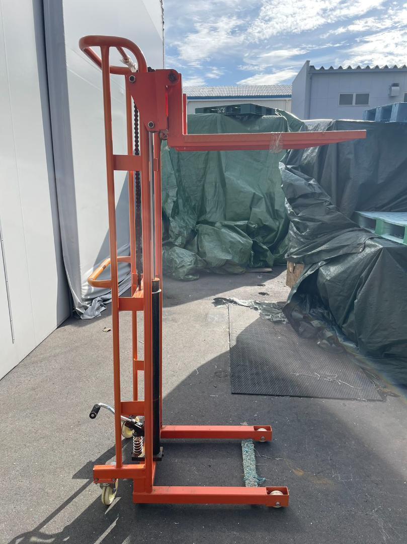 ハンド　フォークリフト　中古