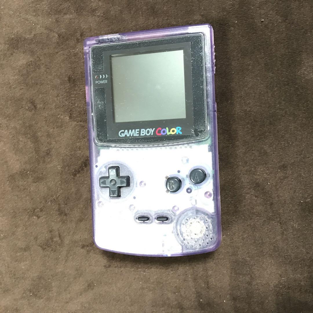 ゲームボーイカラー　　パープル人気色、画面にキズ防止ビニール美品