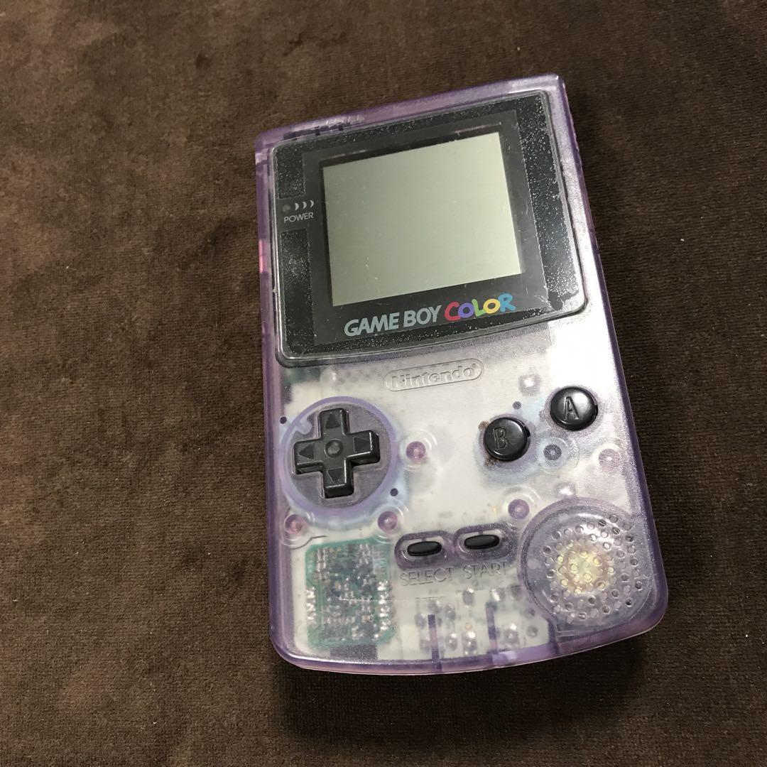 ゲームボーイカラー　　パープル人気色、画面にキズ防止ビニール美品