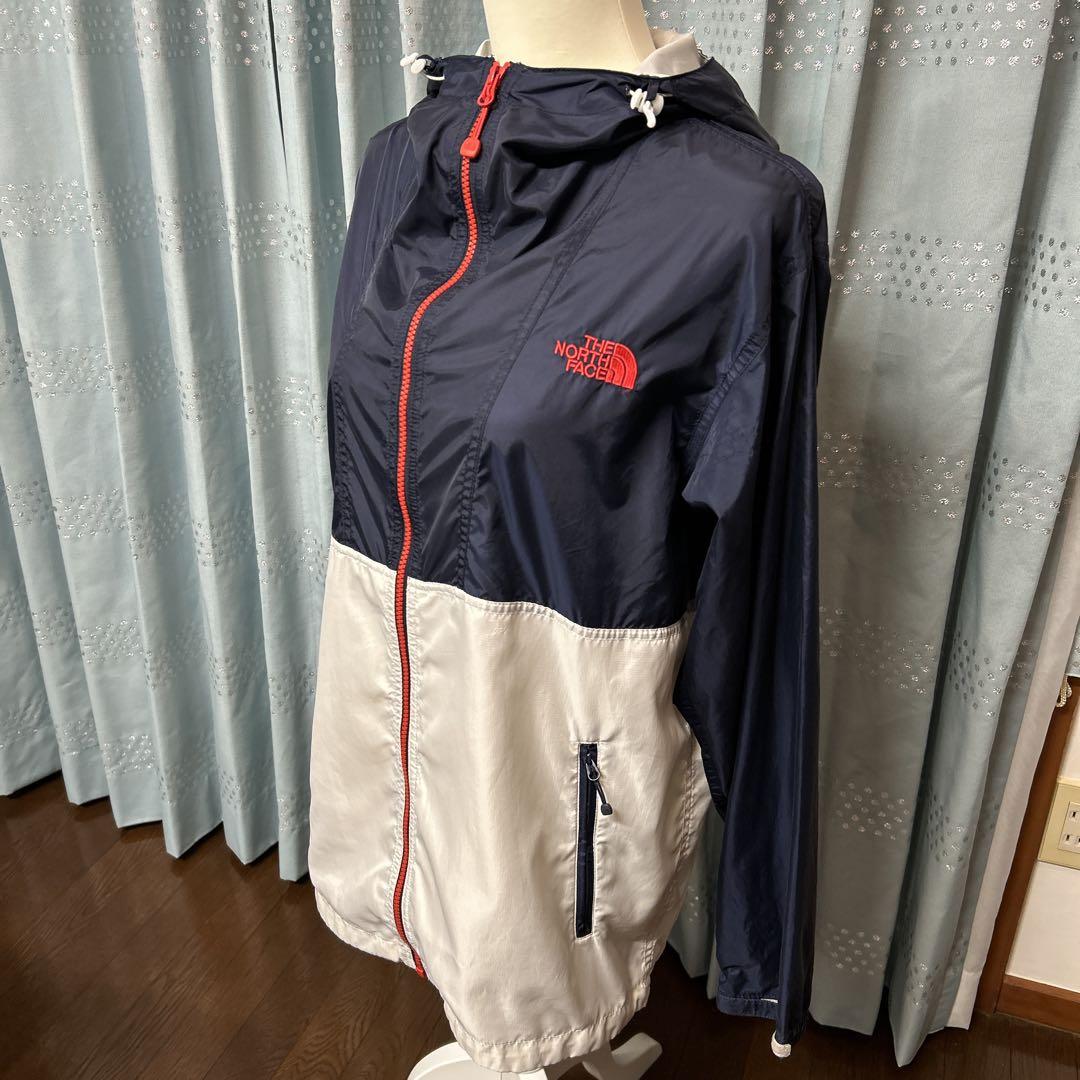 Ｍサイズ　The North Face ノースフェイス ウインドブレーカー