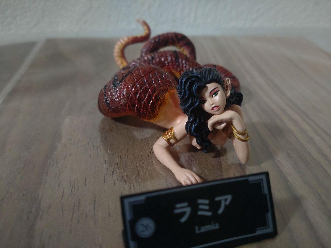 真・女神転生フィギュアセット ピクシー ラミア ナーガ・ラジャパズス・リリム