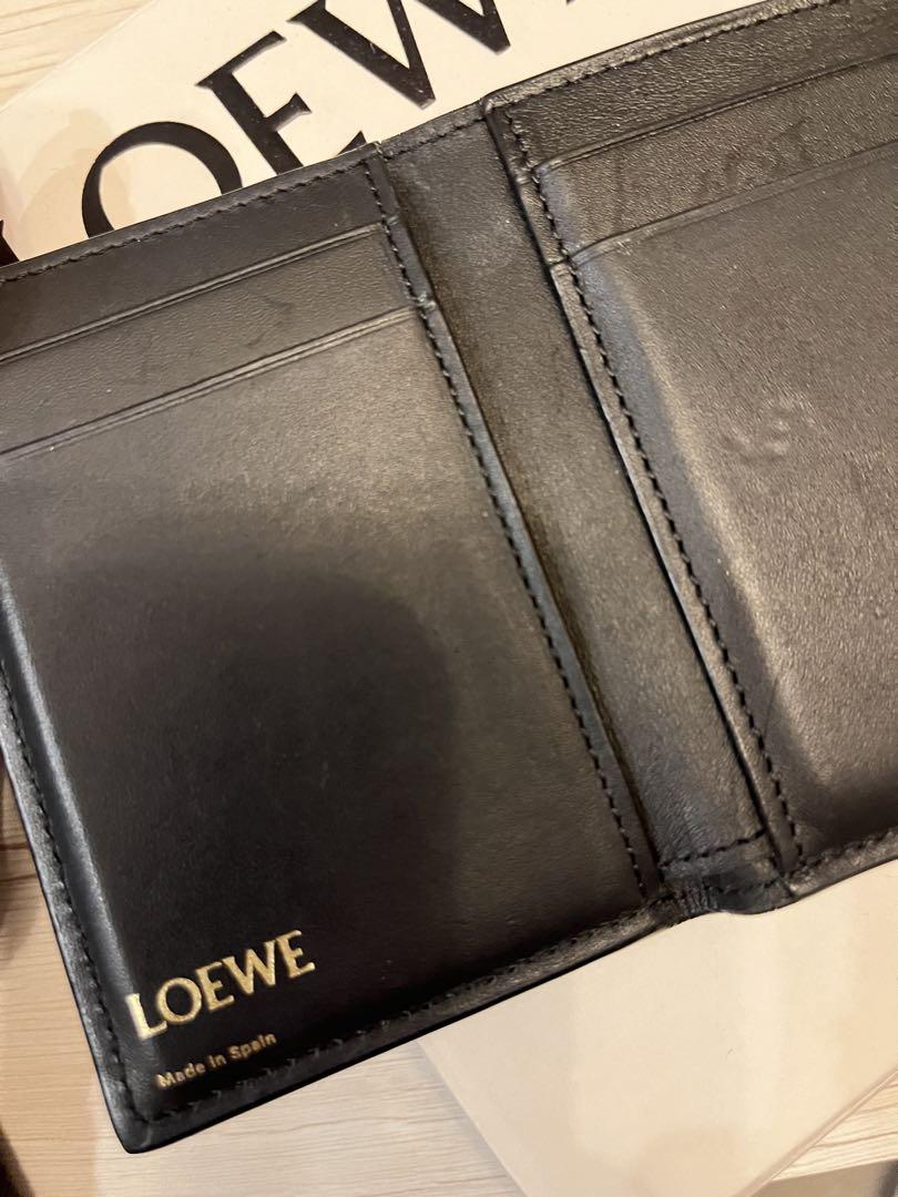 LOEWE ブラックレザー三つ折り財布 ロエベ 中古品 小物