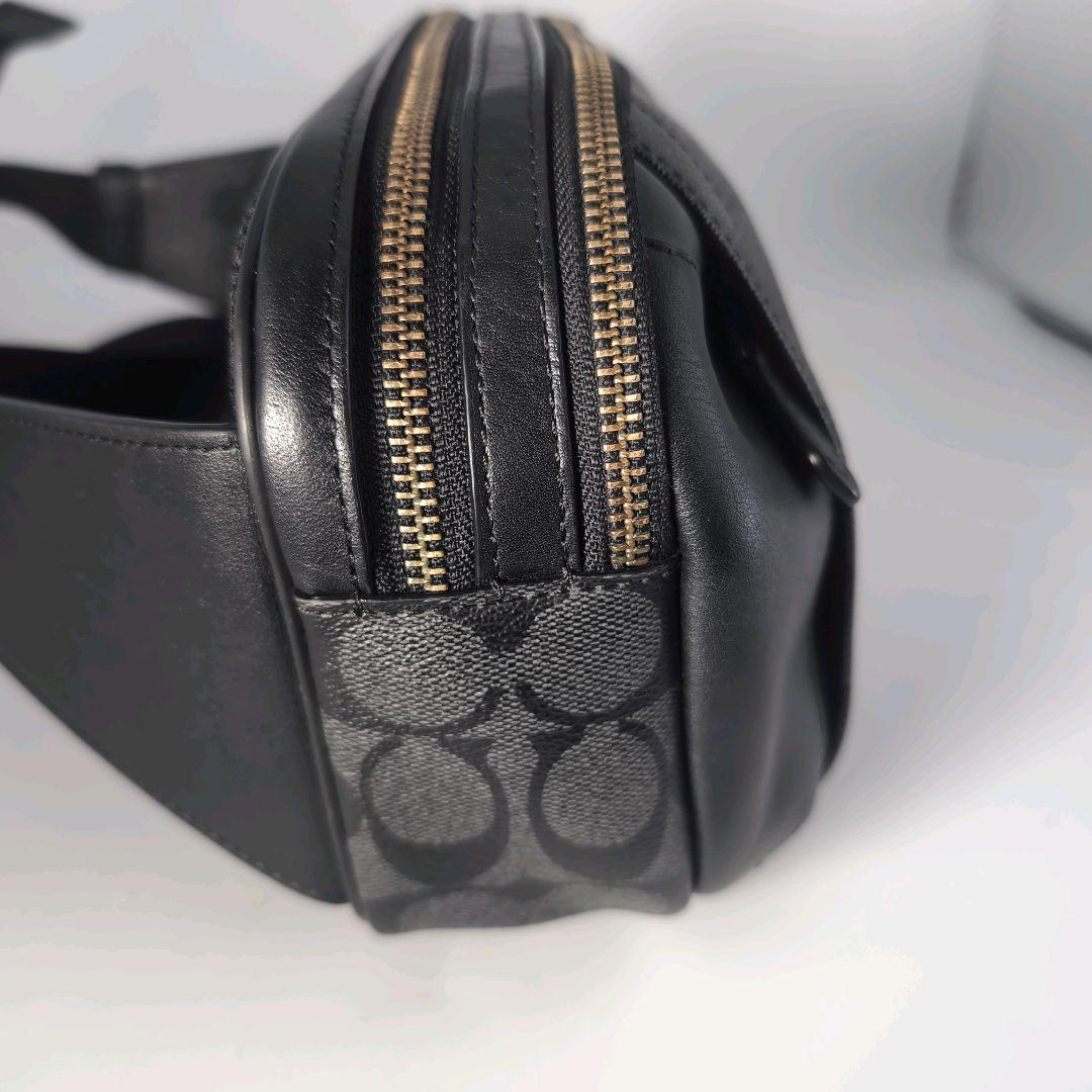 COACH コーチ ボディバッグ ウエストバッグ シグネチャー 38749