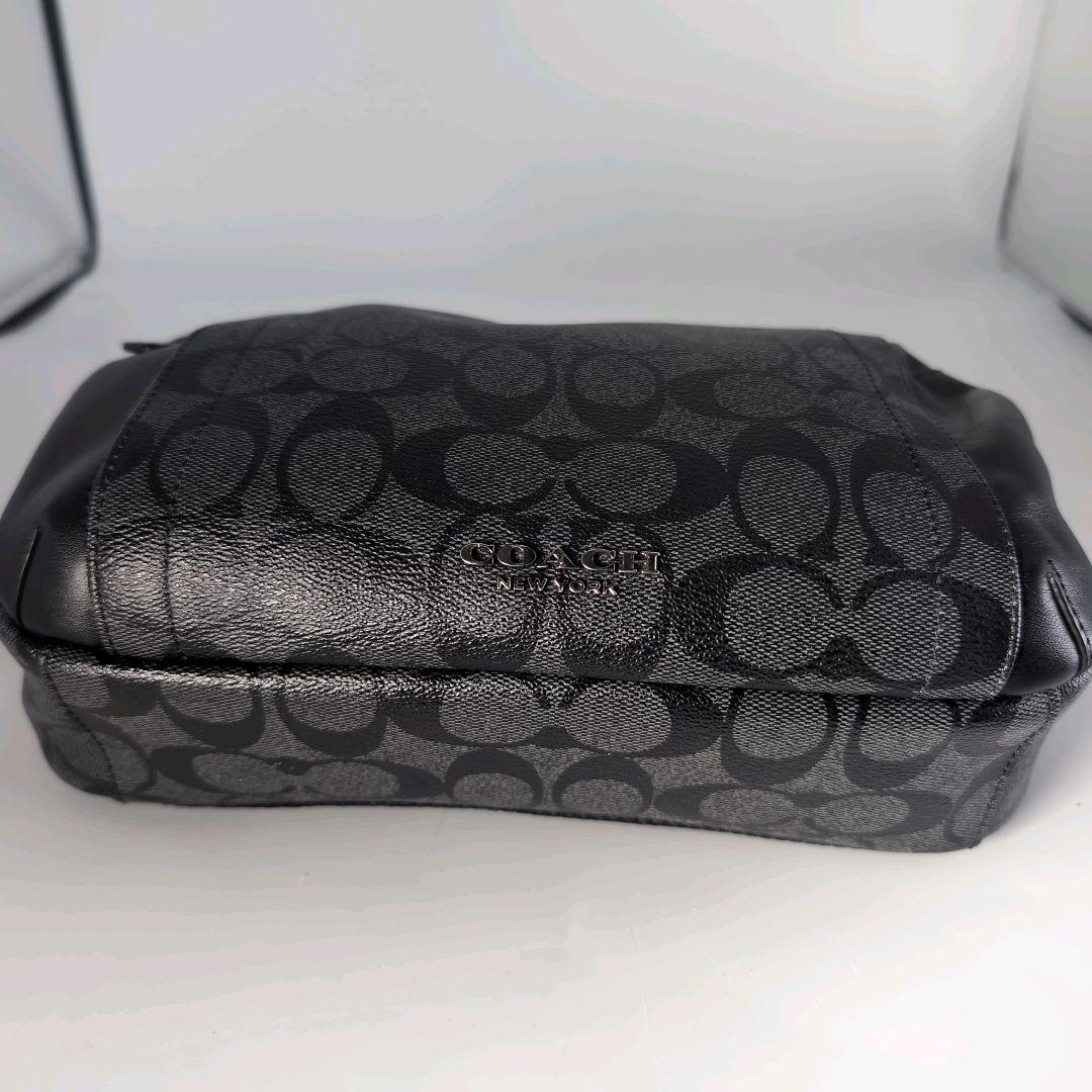 COACH コーチ ボディバッグ ウエストバッグ シグネチャー 38749