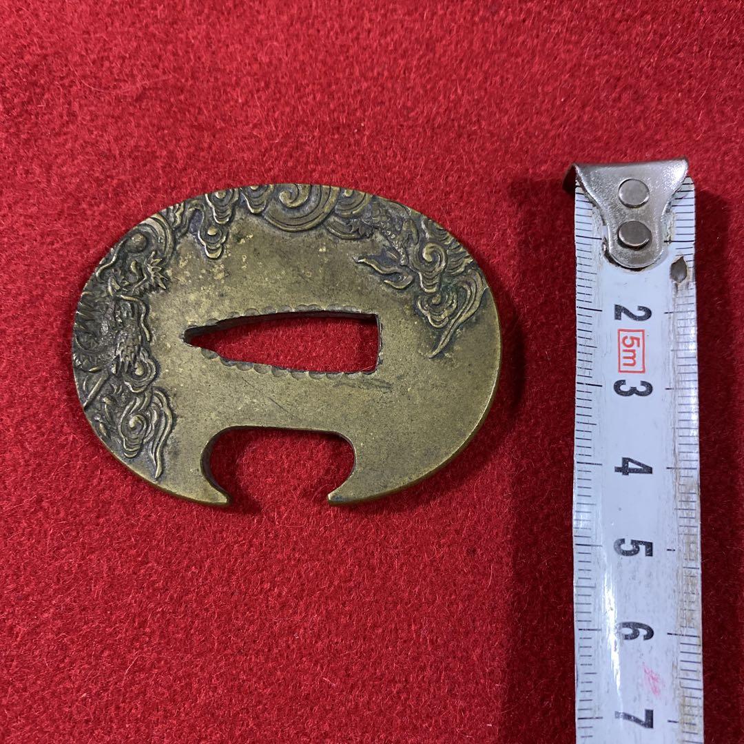 B–9 日本刀の鍔(つば) 武具　銅製　装飾品　アンティーク　美術品　工芸品　鍔