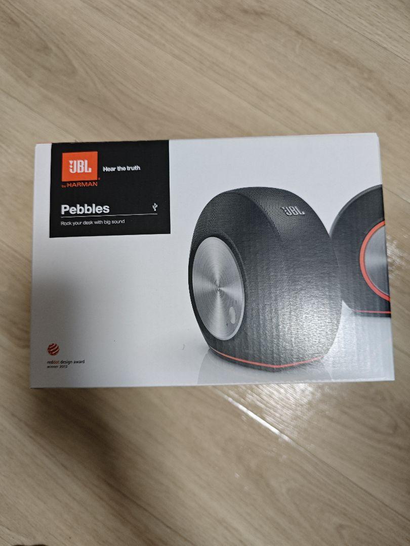 JBL Pebbles スピーカー
