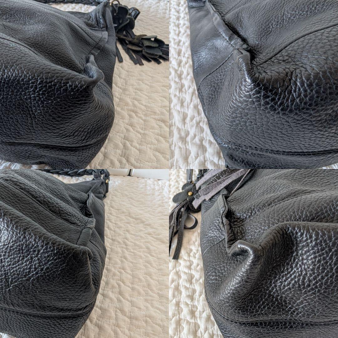 上質な本革　レザーハンドバッグ　縦長　ブラック 肩掛け