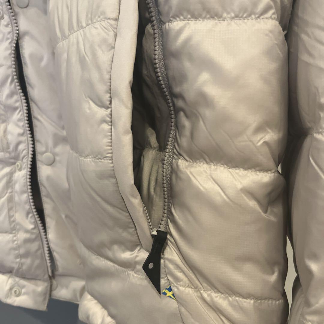 新品未使用品　KLATTERMUSEN Atle 3.0 Dove Grey L