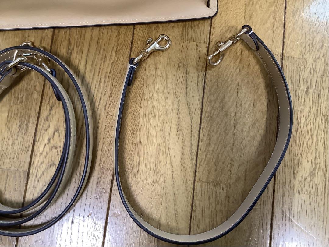 COACH コーチ ベージュ バッグ カバン クラッチ