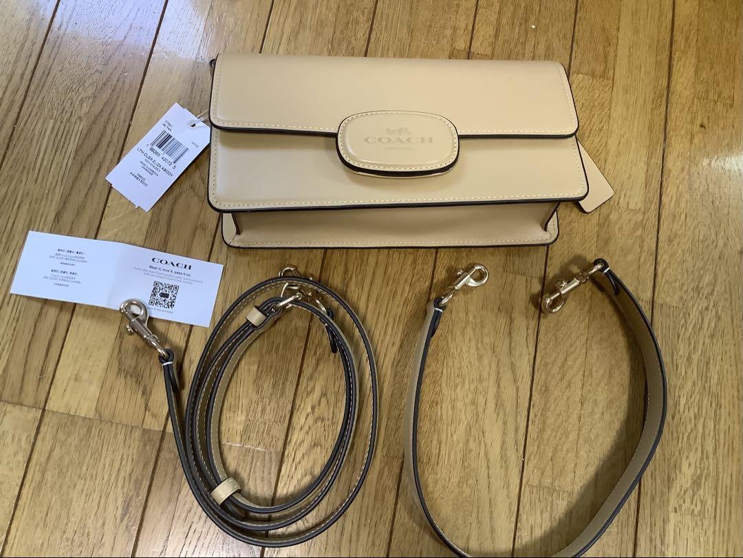 COACH コーチ ベージュ バッグ カバン クラッチ