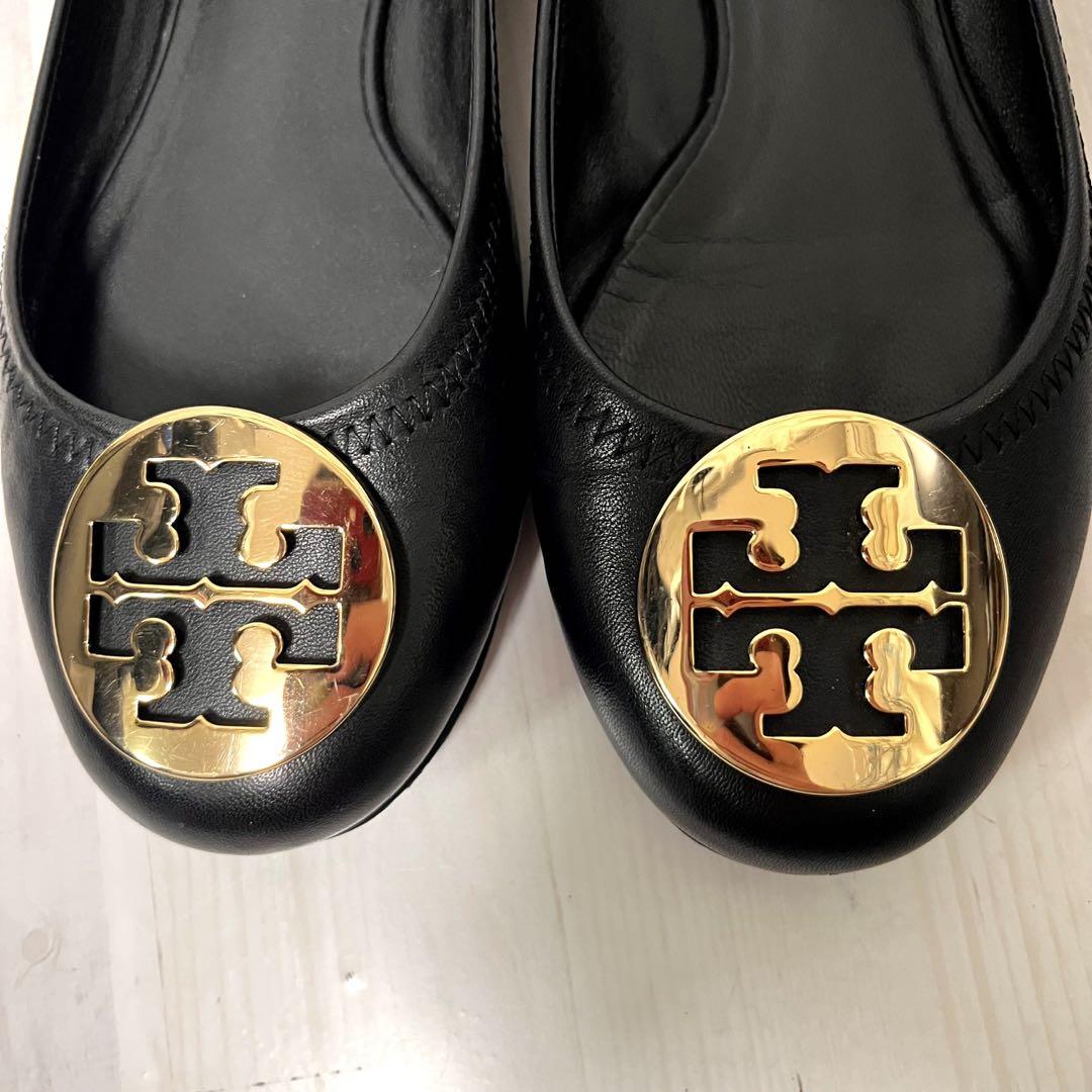 【美品】トリーバーチ　24 クレアバレエ　ゴールドロゴプレート　フラットシューズ