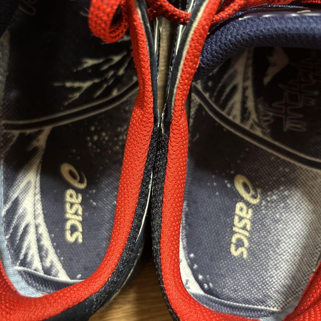 アシックス asics ランナー シューズ