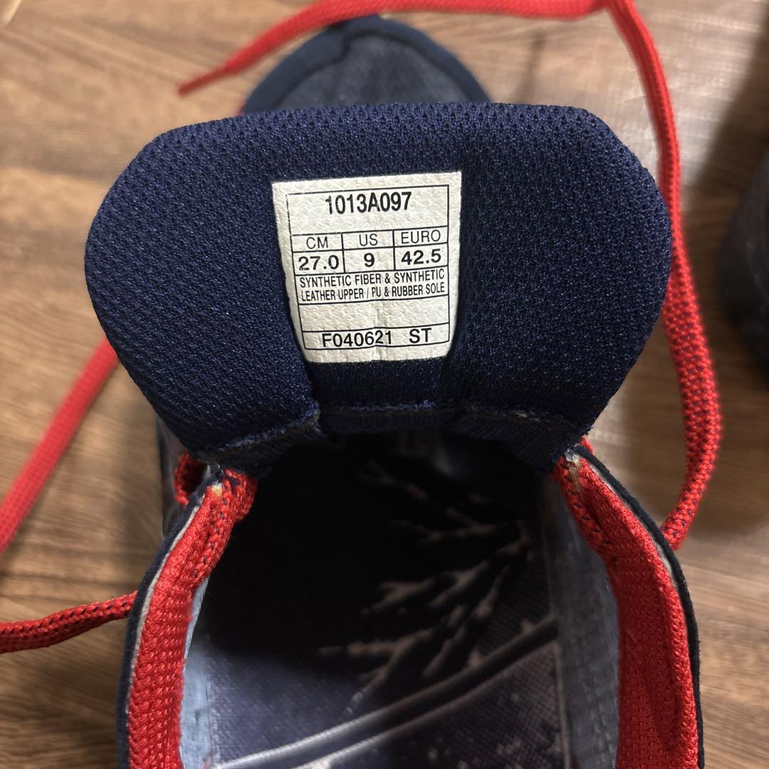 アシックス asics ランナー シューズ