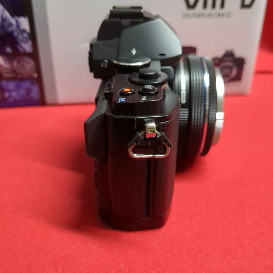 OLYMPUS ミラーレス一眼 OM-D E-M5 ブラック 14-42mm