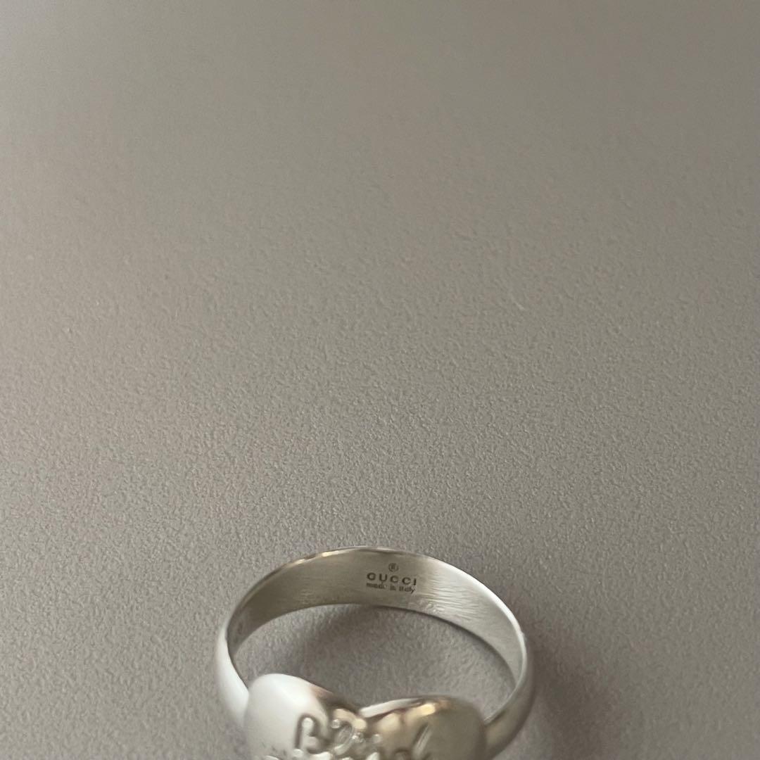 GUCCI ブラインドフォーラブ　指輪