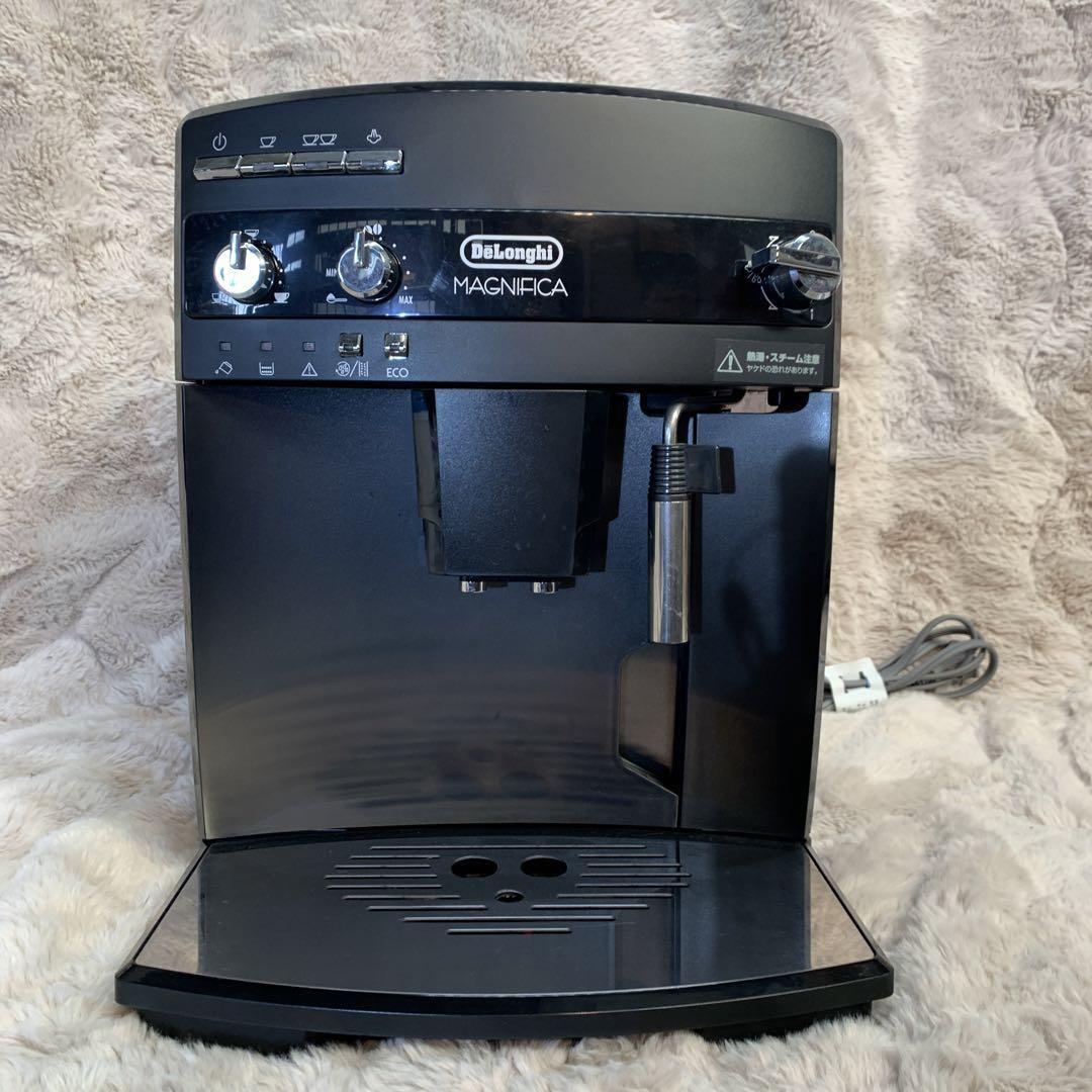 DeLonghi MAGNIFICA エスプレッソマシン