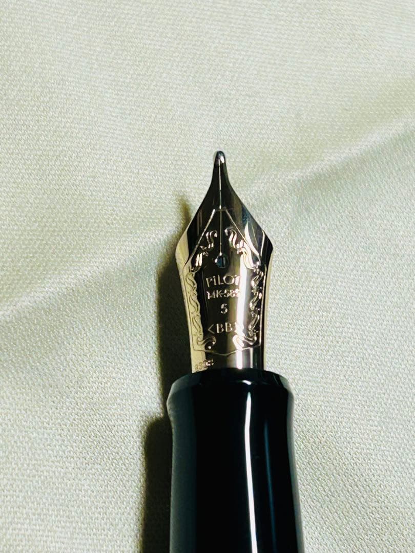 PILOT CUSTOM 74 ブラック万年筆 14K BB 太字 WWW_OPDRERGINERDOGAN_COM