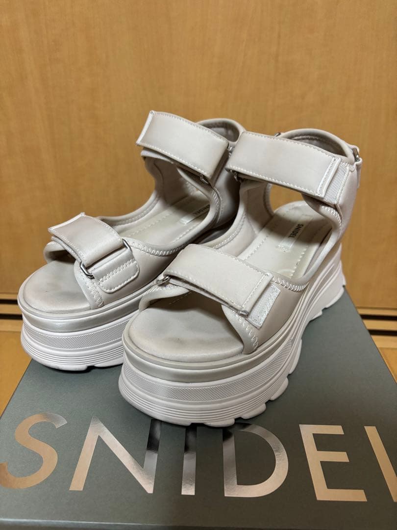snidel スニーカーソールサンダル