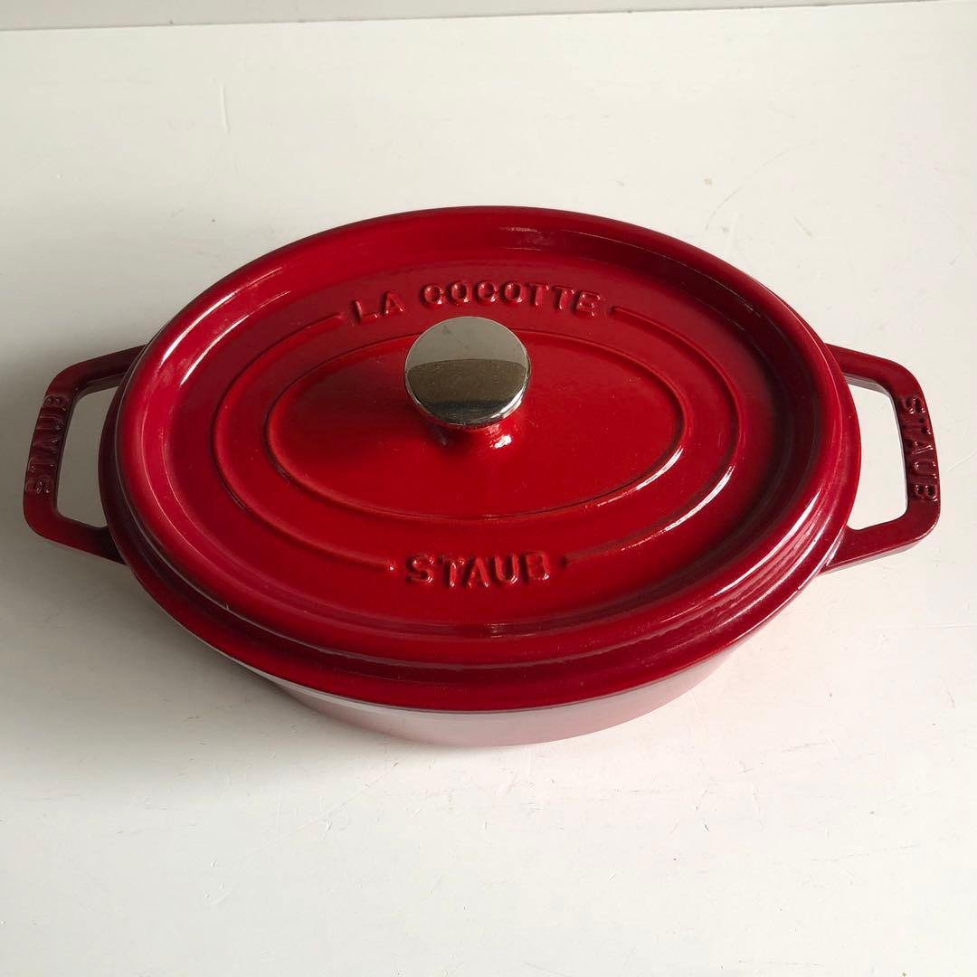 STAUB ラ ココット オーバル 23cm チェリーレッドStaub
