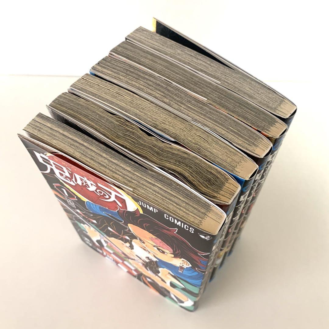 鬼滅の刃 初版 1巻〜5巻, 12巻 まとめ売り - メルカリ