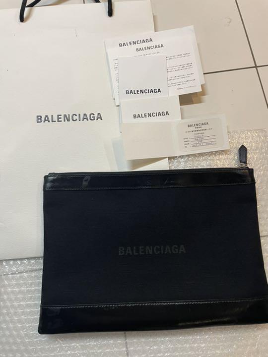 BALENCIAGA クラッチ　人気商品