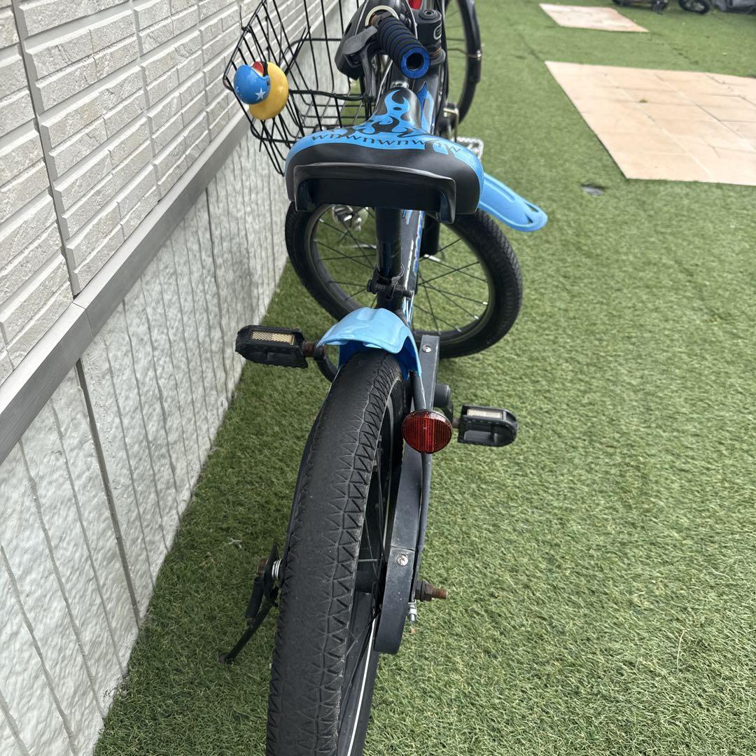 幼児用自転車 青い炎デザイン