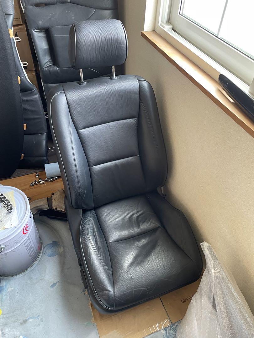革調シートカバー（アームレスト付き車用）「スズキ純正用品」スイフト ZCDDS/ZDDDS/ZCEDS/ZDEDS ９９１８１６９Ｔ１０ :  99181-69t10 : くるまshop T.M - 通販 - Yahoo!ショッピング