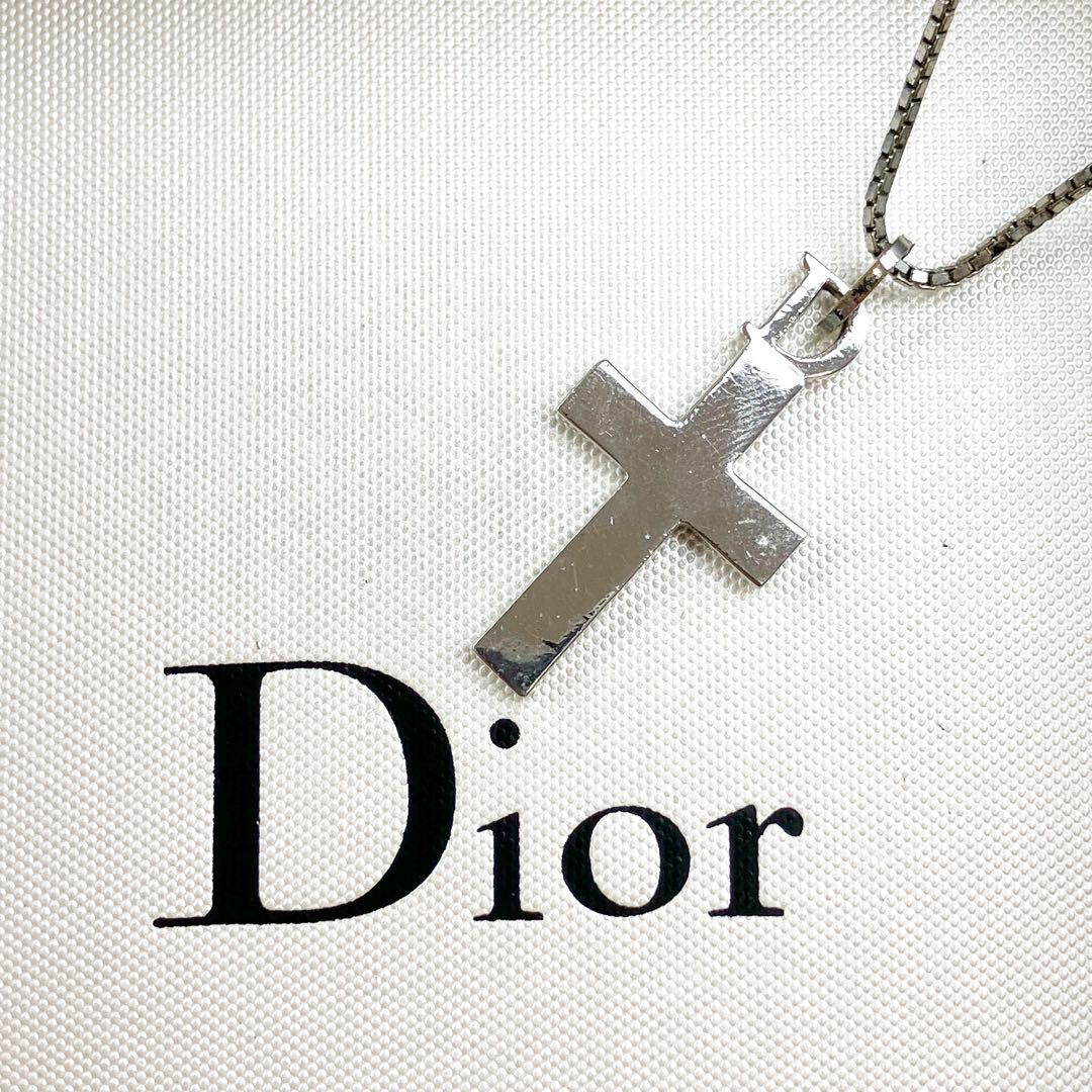 【Diorクリスチャンディオール】Dロゴ★十字架★クロス★シルバー★銀色 Christian Dior - Dior ディオール ネックレス クロスモチーフ