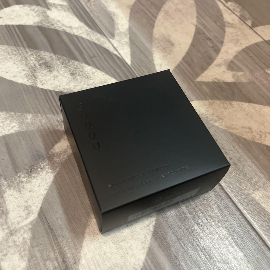 新品未使用品SUQQU シアー ルース パウダー  16g