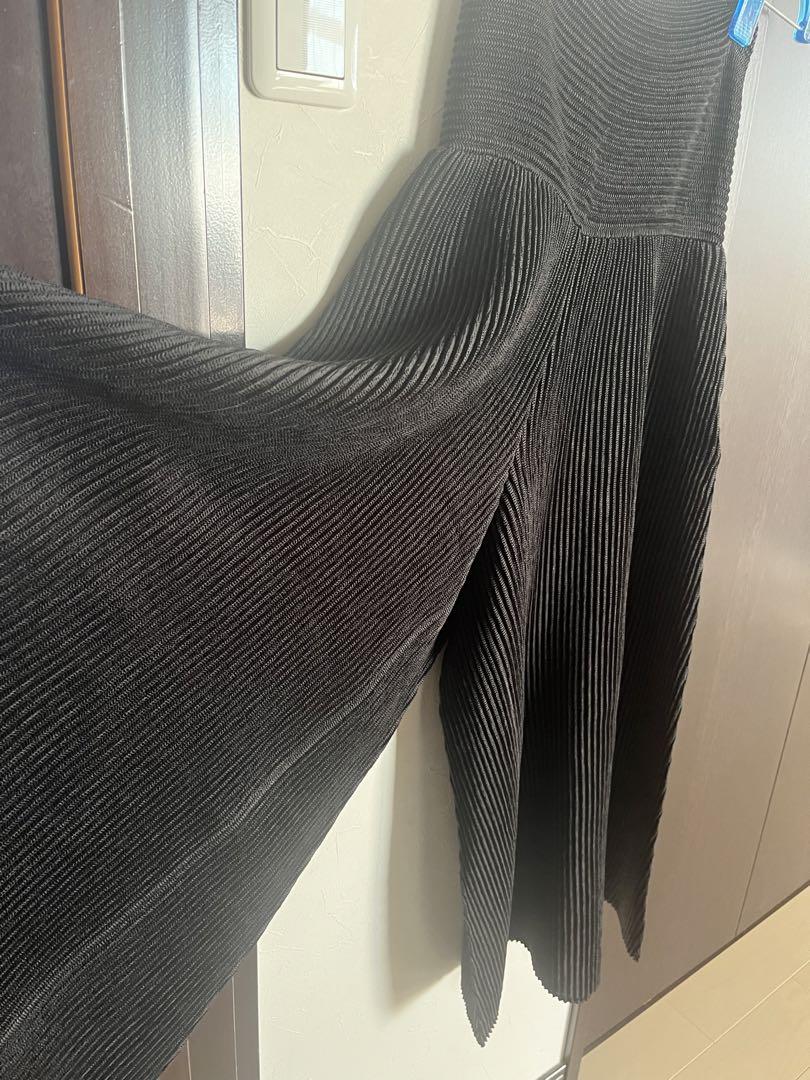 スペッチオ　パンツ　黒