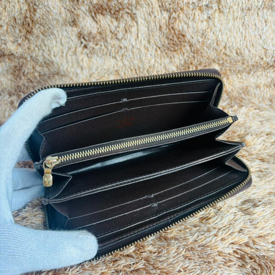 Louis Vuitton　ジッピーウォレット　ダミエ　長財布　ファスナー