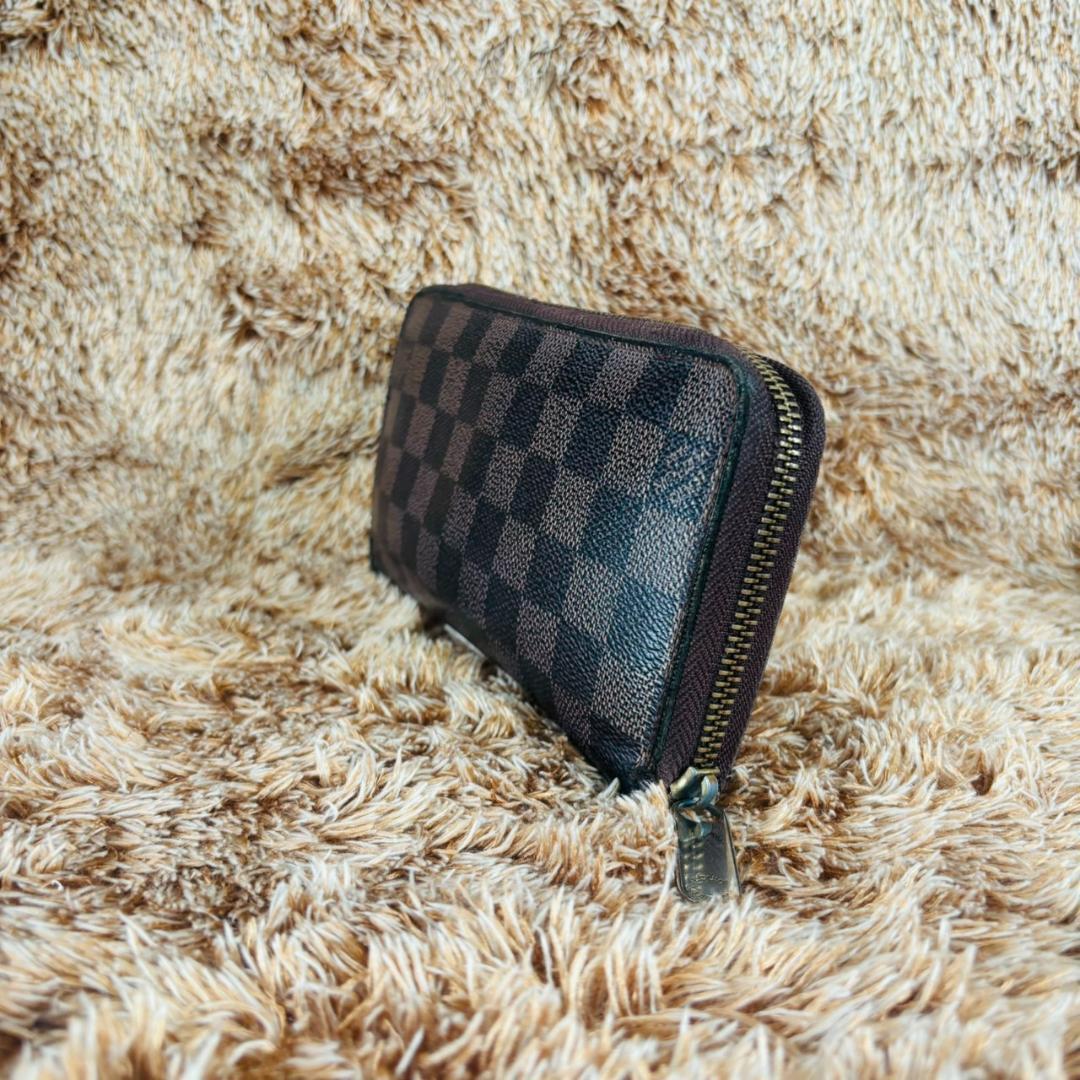 Louis Vuitton　ジッピーウォレット　ダミエ　長財布　ファスナー