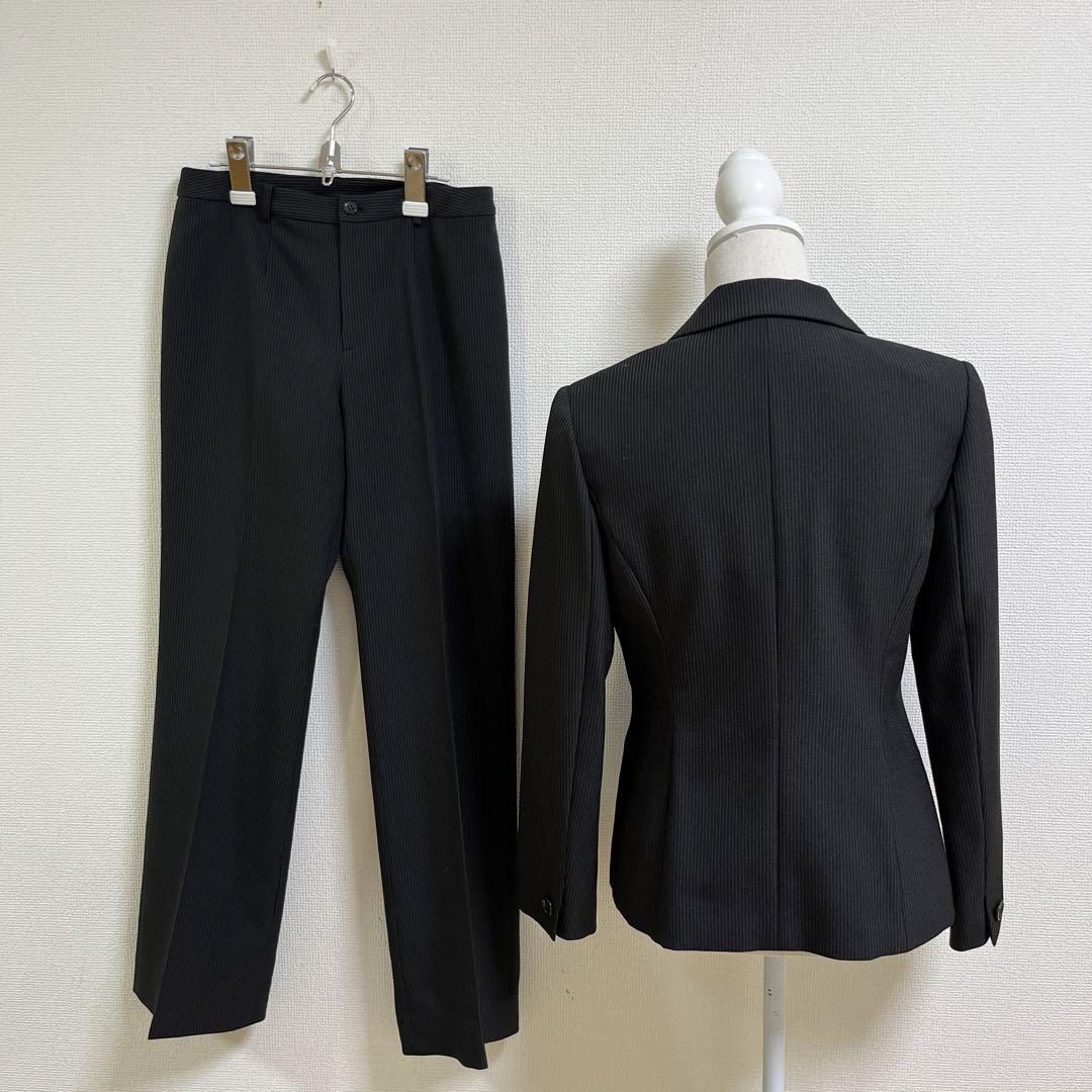 美品　AVET パンツスーツ 11号　L ブラック リクルートスーツ　就活　面接