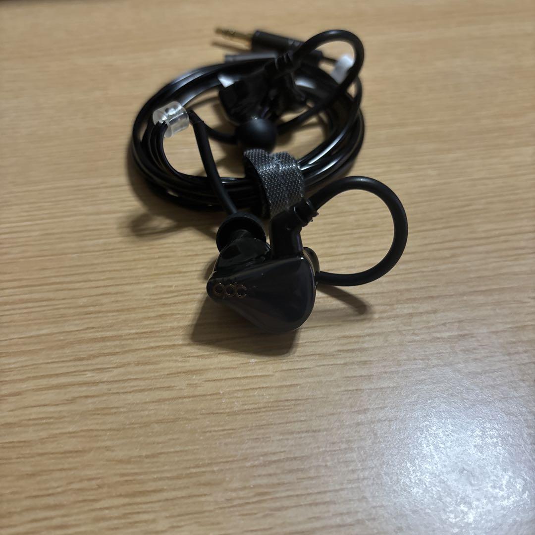 イヤホン qdc SUPERIOR In-ear monitor Piano Black