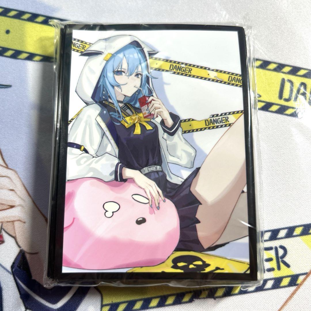 サンパン 星街すいせい　フード服　スリーブプレイマット セット　未開封未使用