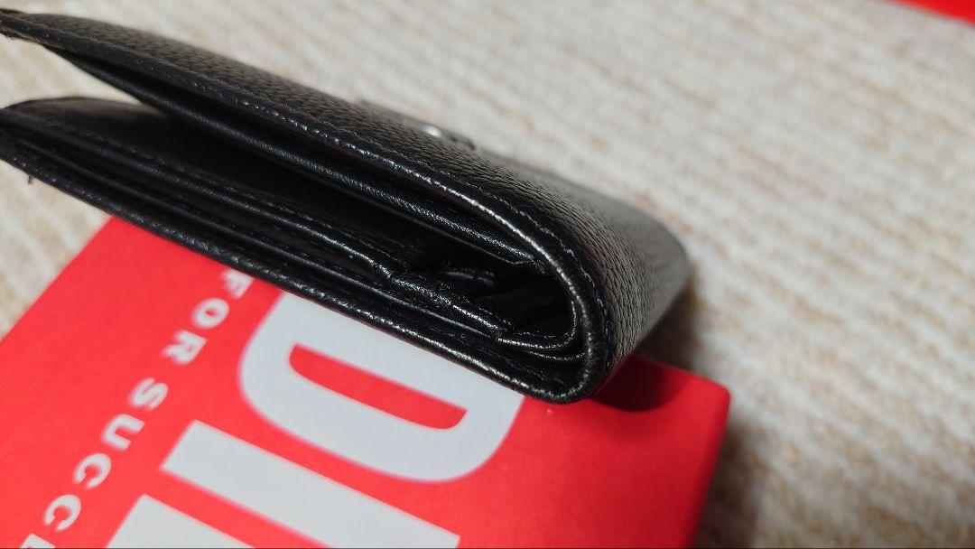 DIESEL 二つ折り財布 黒 レザー  箱付き