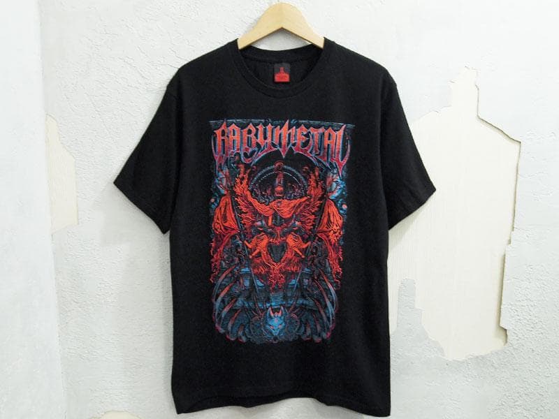 希少 XL 美品 BABYMETAL WORLD TOUR 2015 Tシャツ