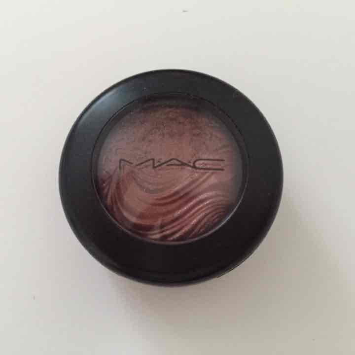 《新品同様》MAC アイシャドウエクストラディメンション ブラウン系