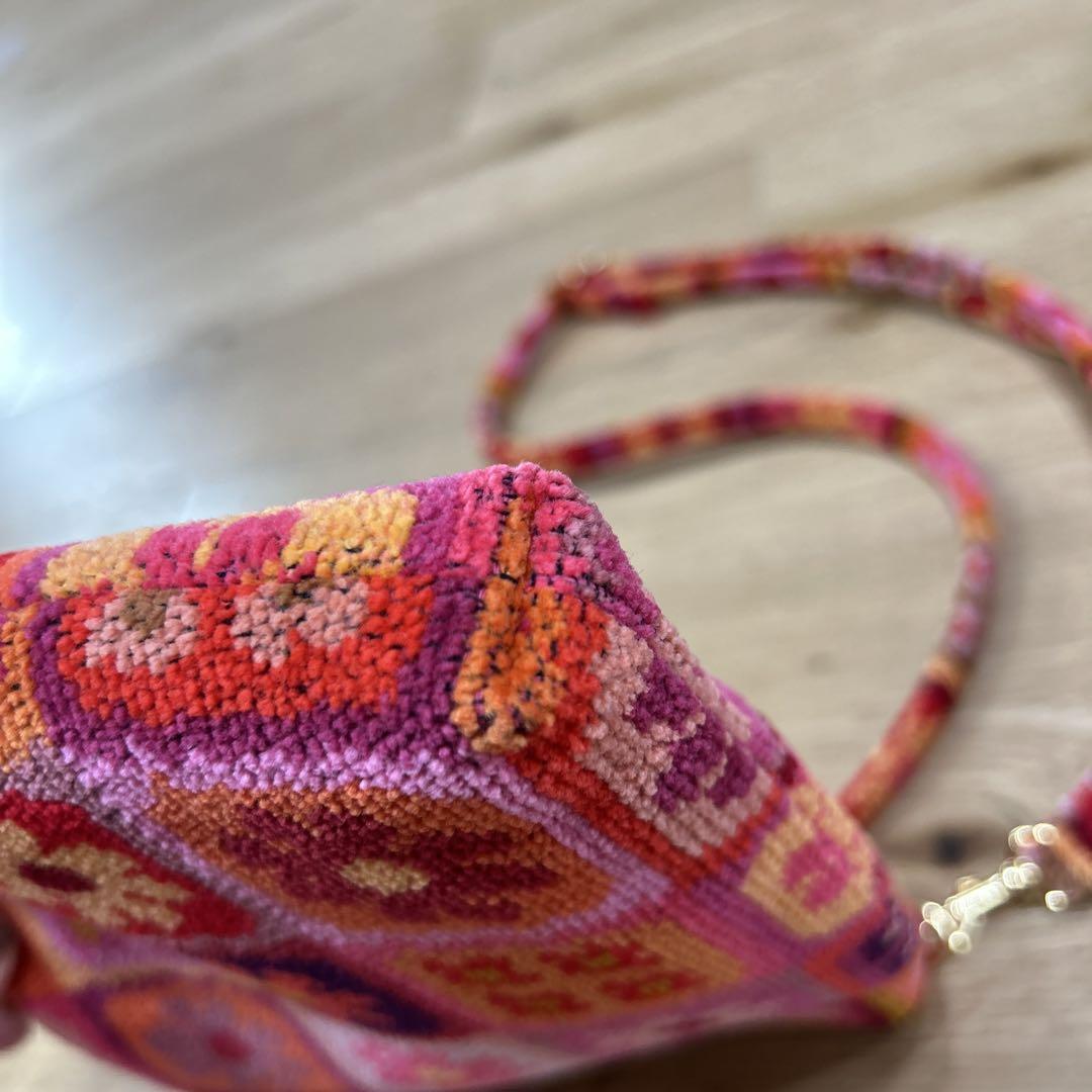 極美品✴︎フェイラー完売品✴︎ラブラリーフラワーパッチ ショルダーバッグ 花柄