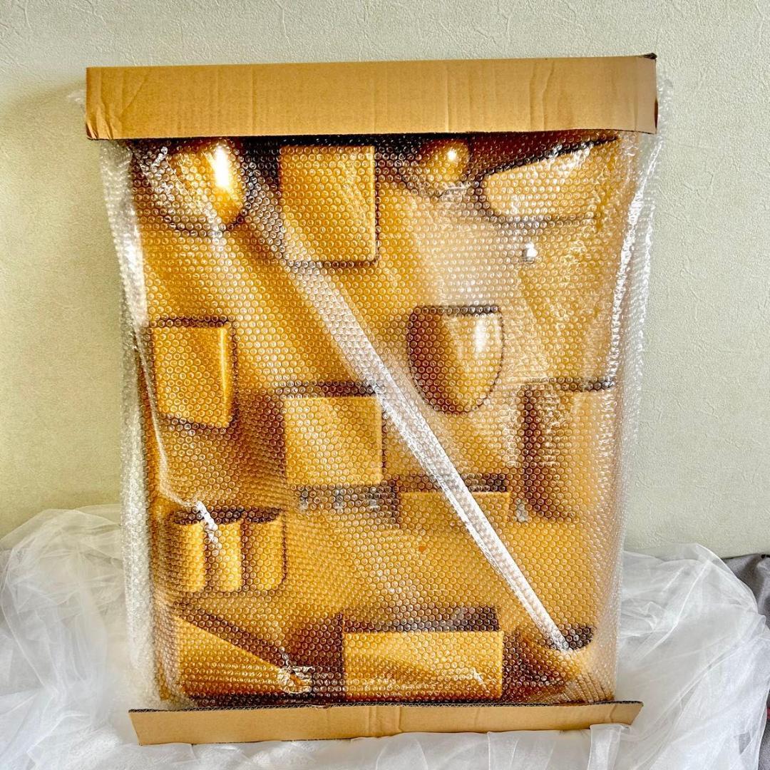 ウォールシェルフ