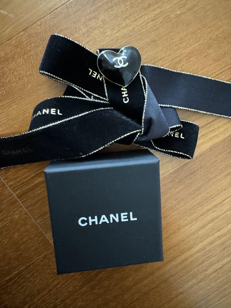 新品未使用 CHANEL 24P ピアス CCマーク アクセサリー