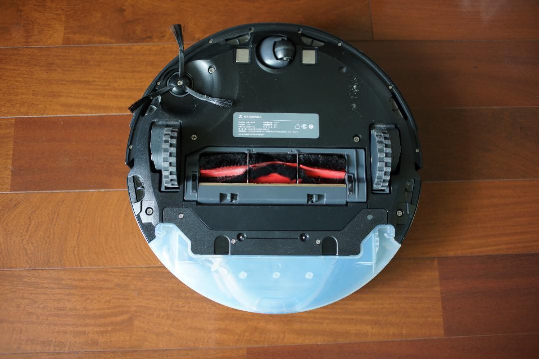 ロボット掃除機roborock T7pro吸引と水拭きをこれ1台で ジャンク扱い ロボット掃除機roborock T7pro吸引と水拭きをこれ1台で ジャンク