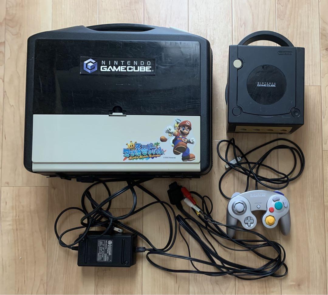 ゲームキューブ 本体 コントローラー付き　スーパーマリオサンシャインケース付き