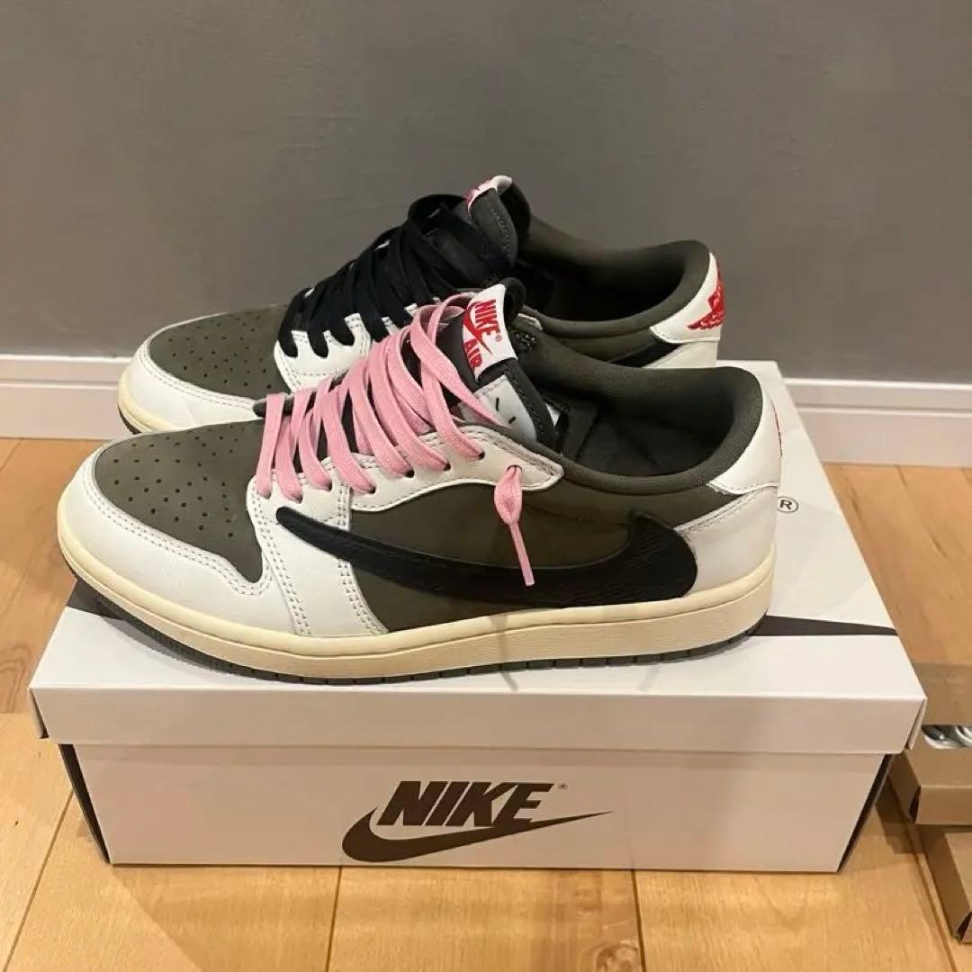 Travis Scott Reverse Olive 25㎝