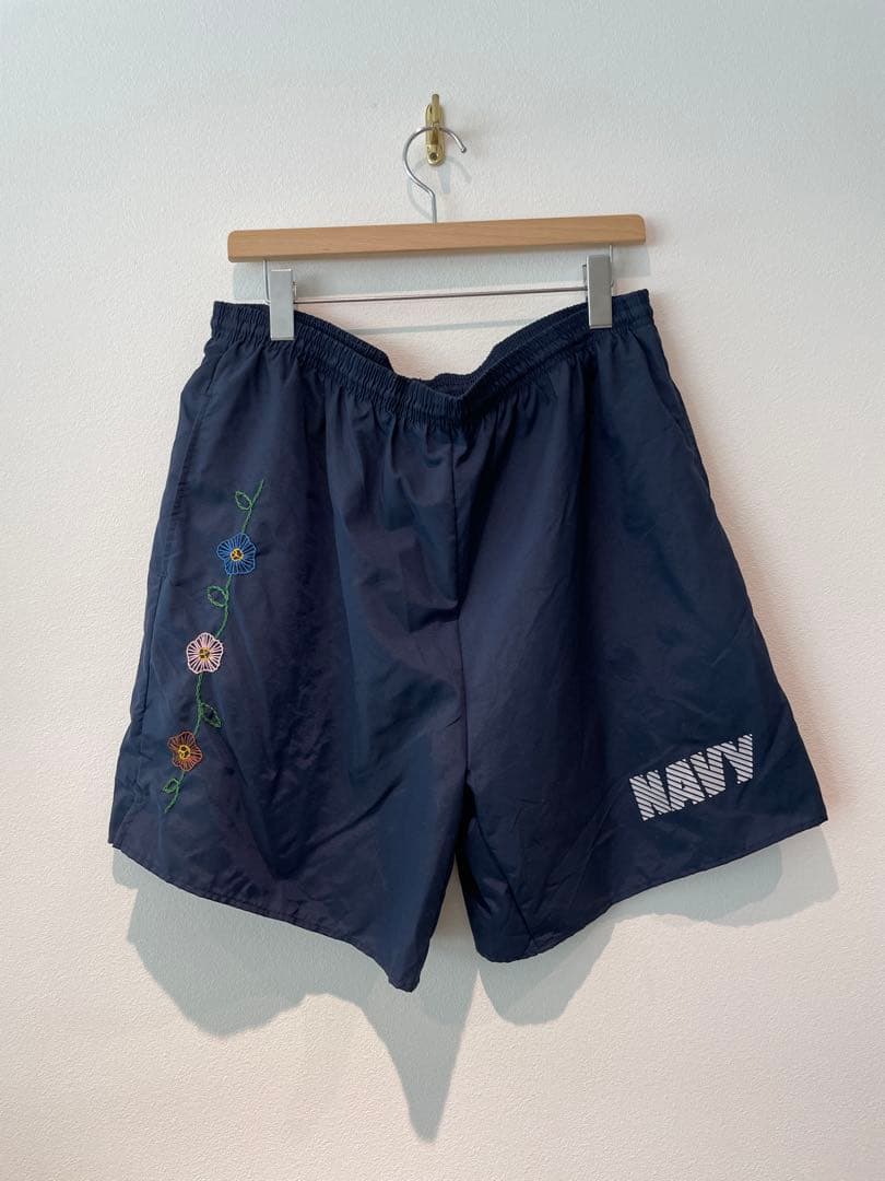 THRIFTY LOOK / US NAVY SHORTS DEADSTOCK