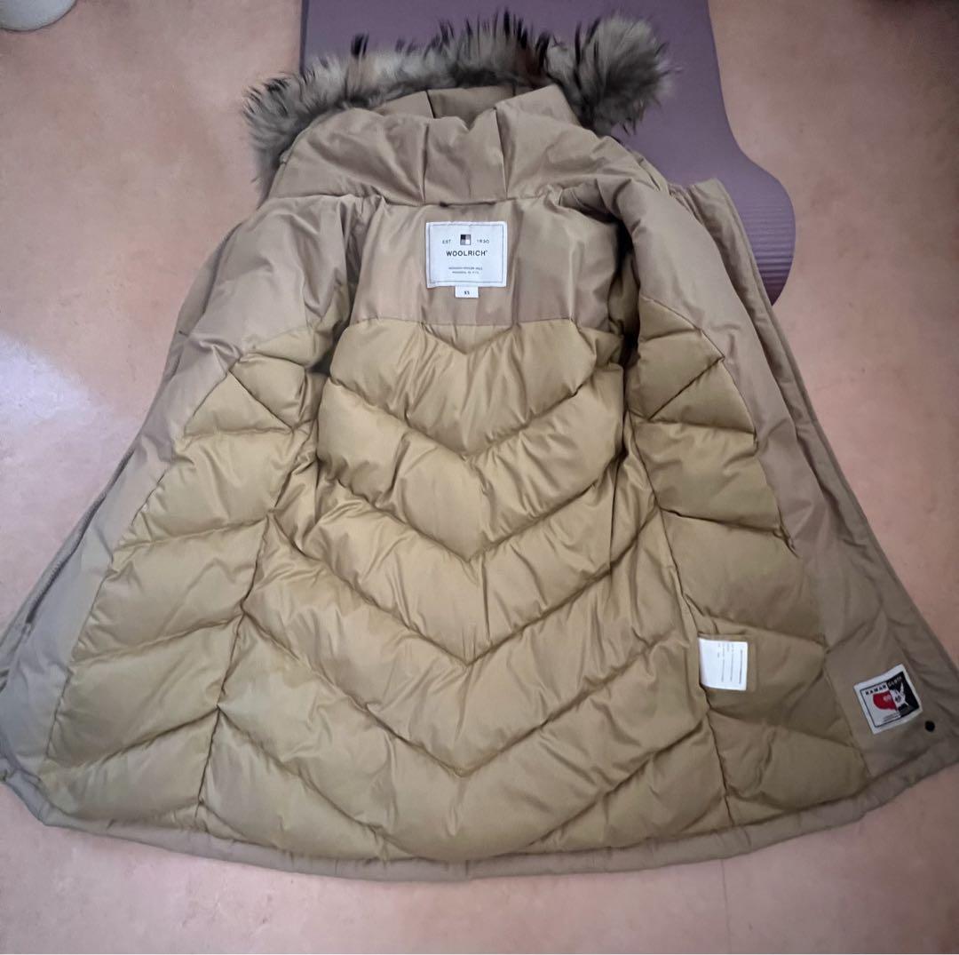Woolrich ベージュ ダウンジャケット XS