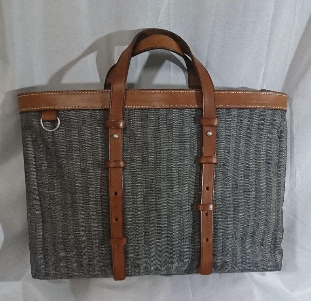 【ほぼ未使用・美品】Lagashaラガシャ◇ A4対応　ビジネスバッグ