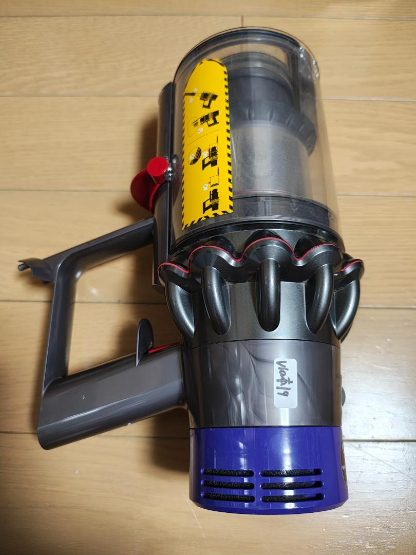 ダイソン☆コードレス掃除機☆V10本体☆SV12☆バッテリーは